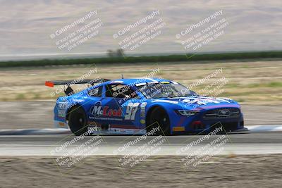 media/Jun-01-2024-CalClub SCCA (Sat) [[0aa0dc4a91]]/Group 2/Race/